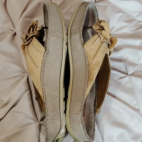 Sandles - Picture 5 of 6